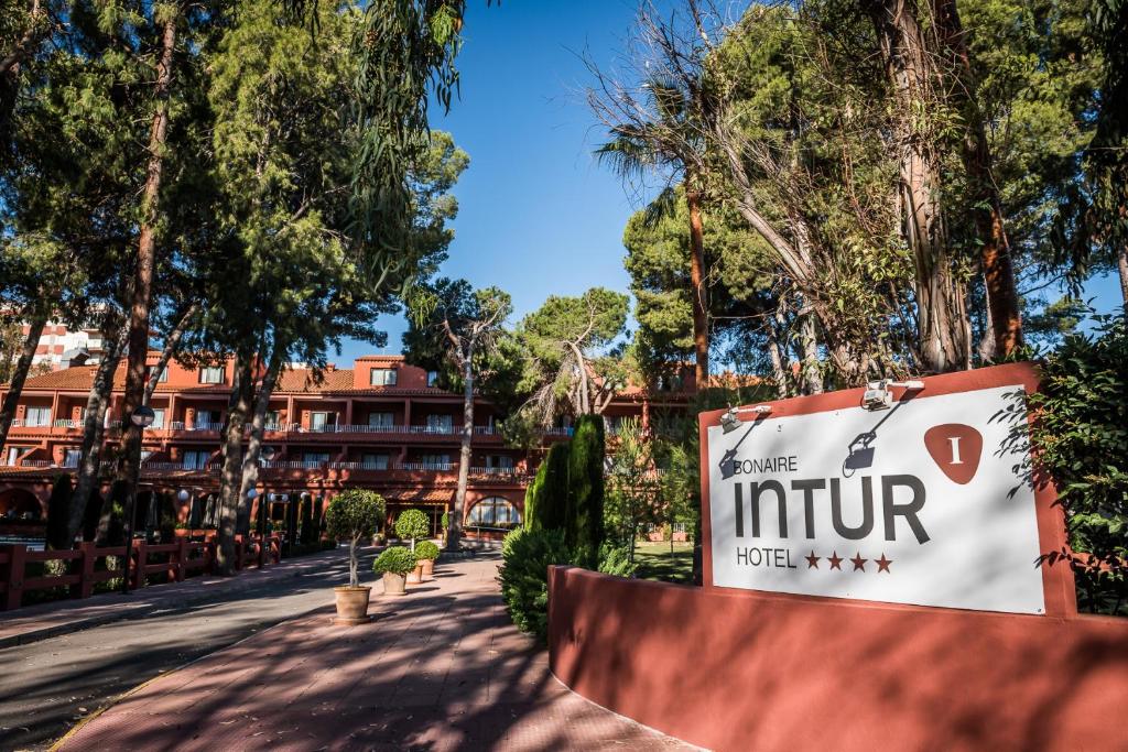 Hotel Intur Bonaire 4*  VP  Benicasim / Valencia